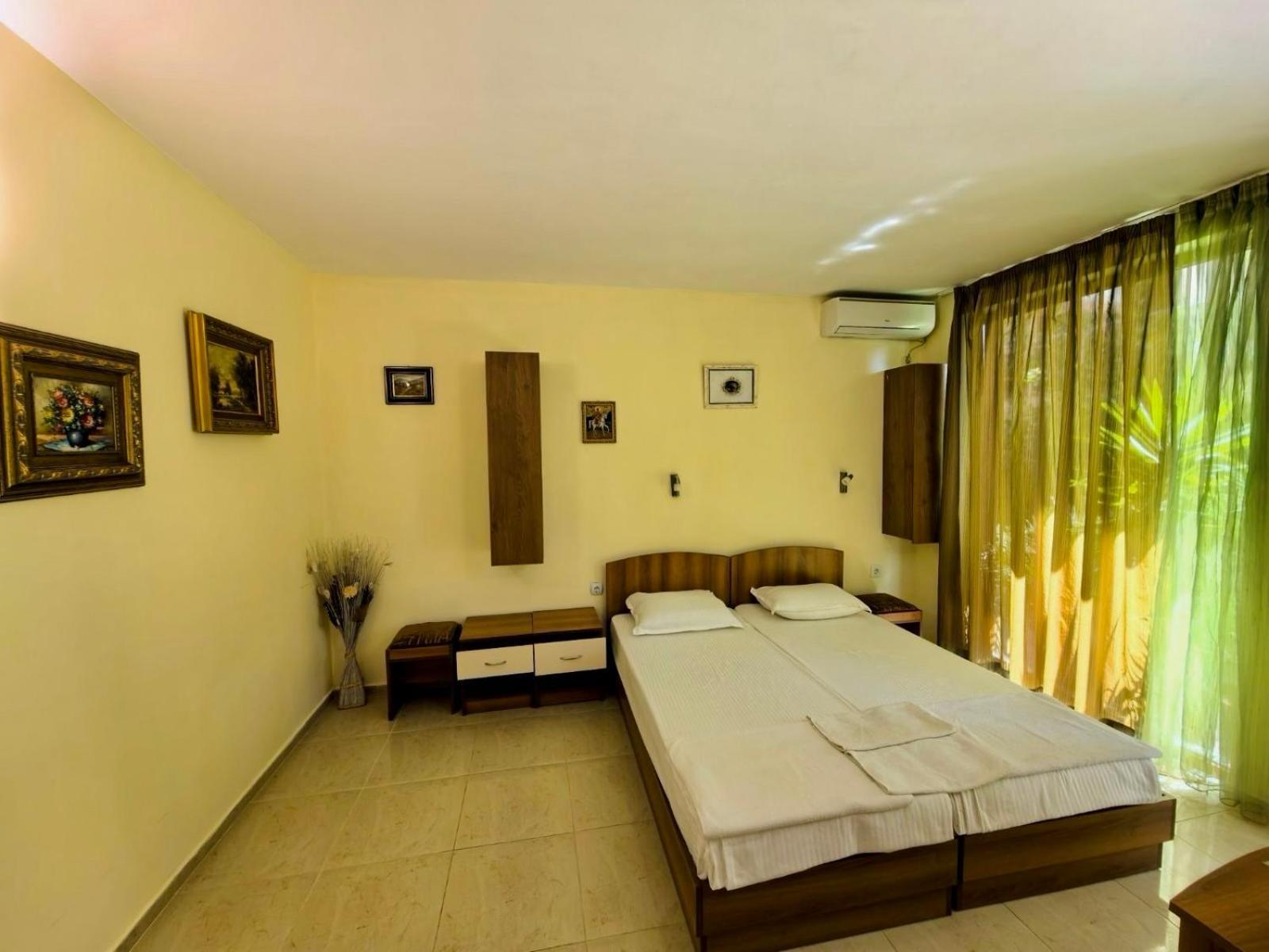 Pri Shopite Hotel Kiten  Ngoại thất bức ảnh